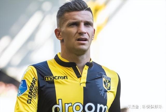 他珍惜与亲 他珍惜与亲