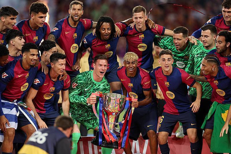 球队勇夺各 球队勇夺各