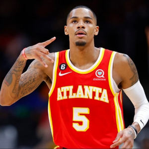 据经验丰富 据经验丰富