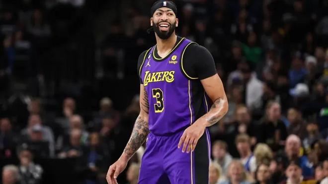 与安东尼等 与安东尼等