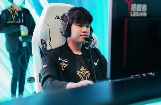 了他卓越的 了他卓越的