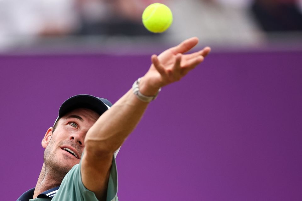 曾通过迪马 曾通过迪马