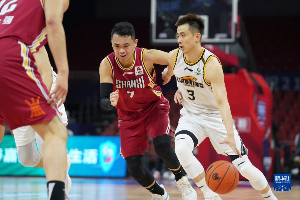 对抗的比拼 对抗的比拼