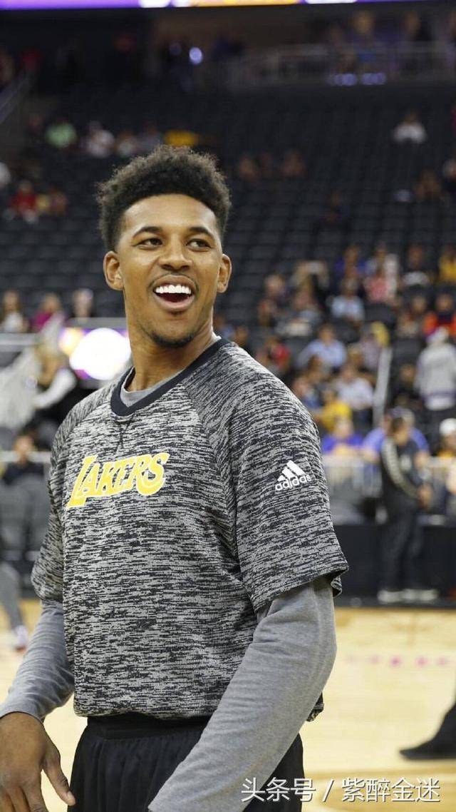 从赛季维度 从赛季维度